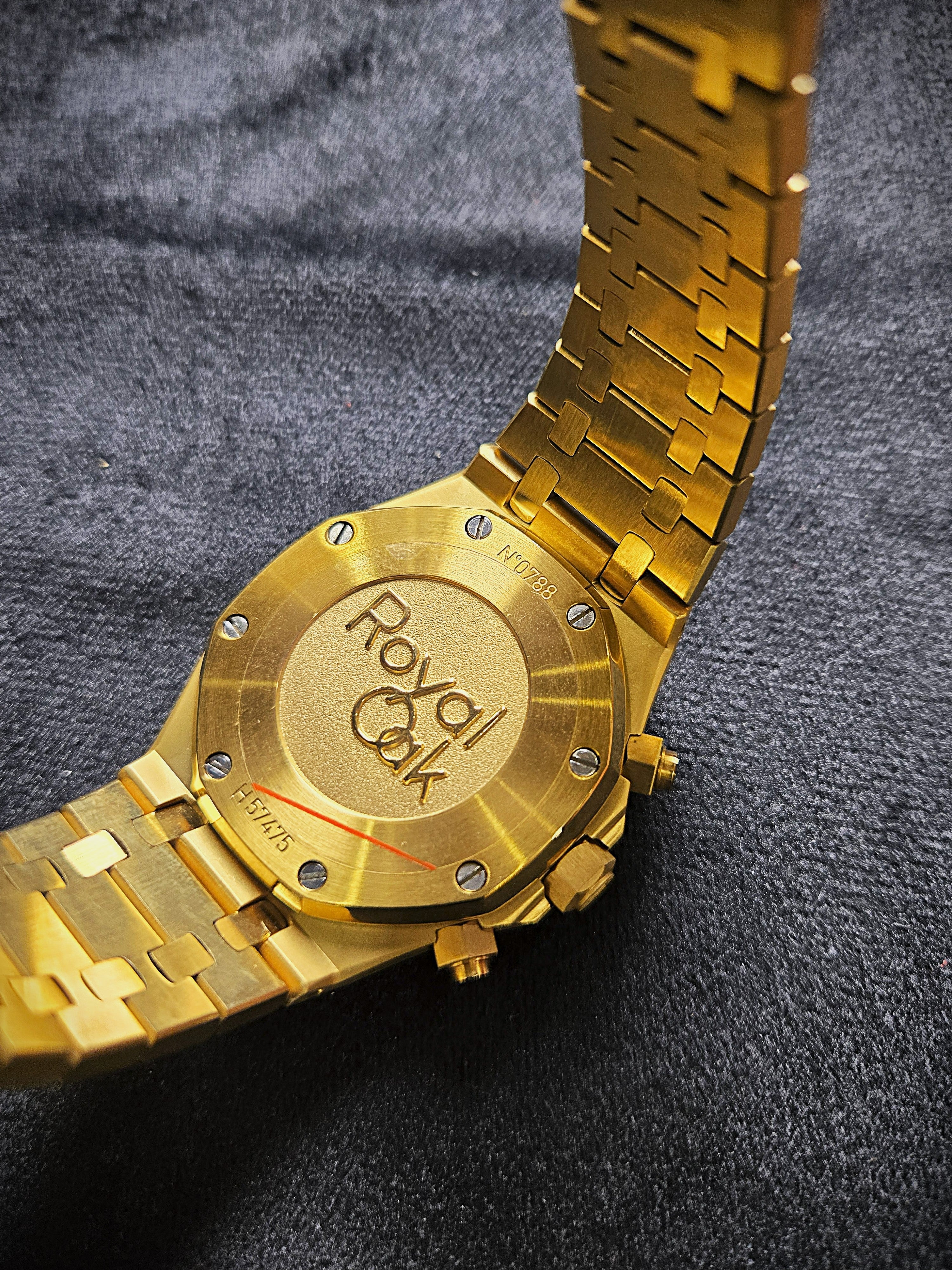 AP Royal Oak Offshore Chronograph