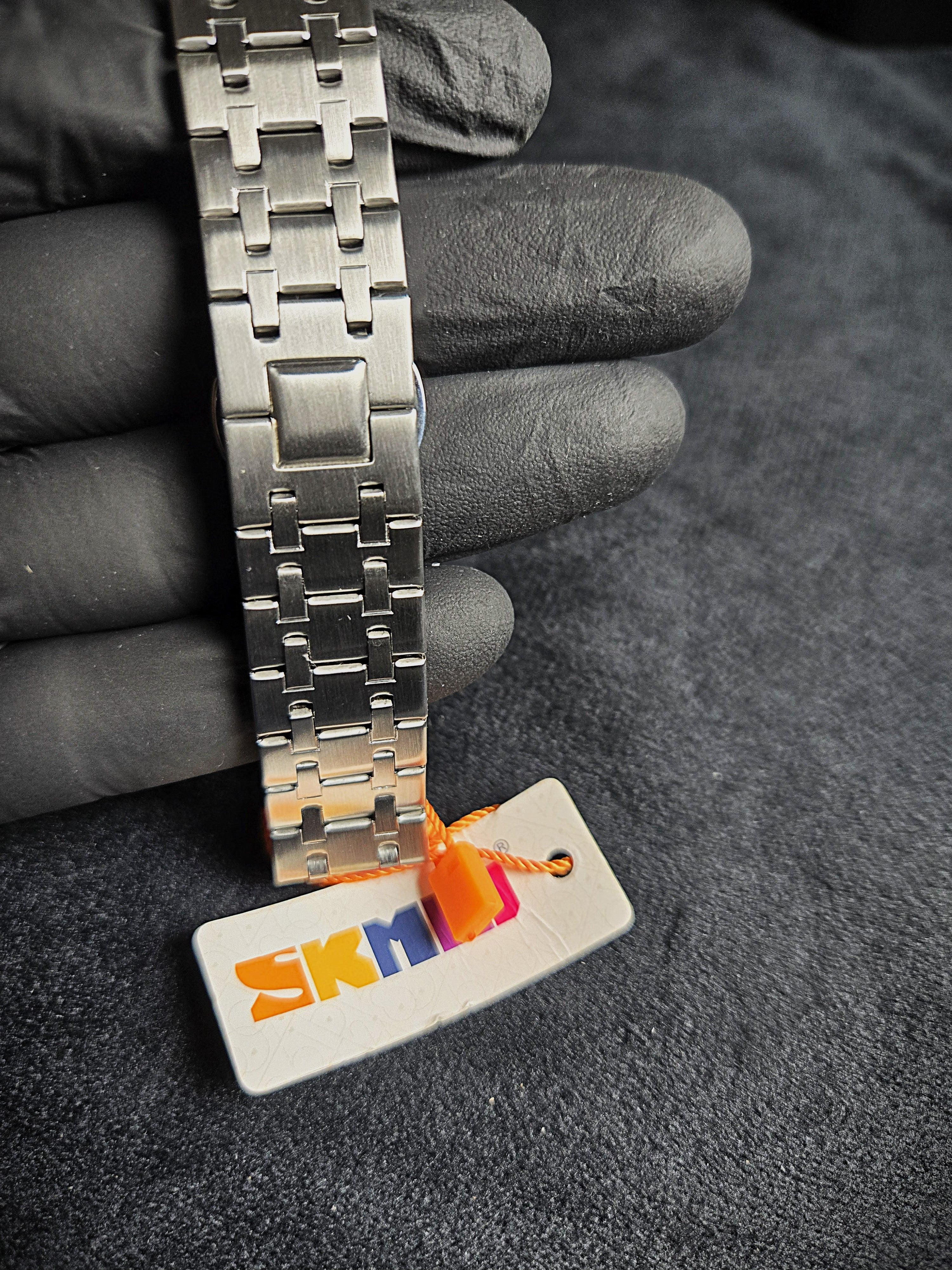 SKMEI Luxury-Style Chronograph