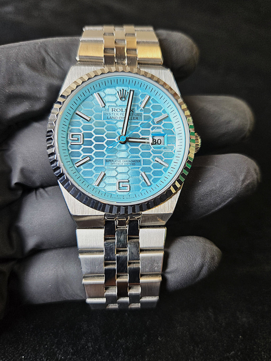 Rolex Oyster Perpetual – Land-Dweller